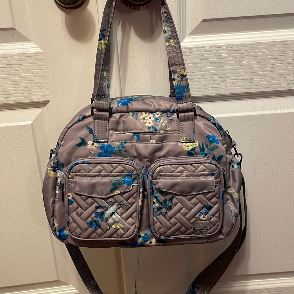 Lug- bouquet pearl jumper carry all tote